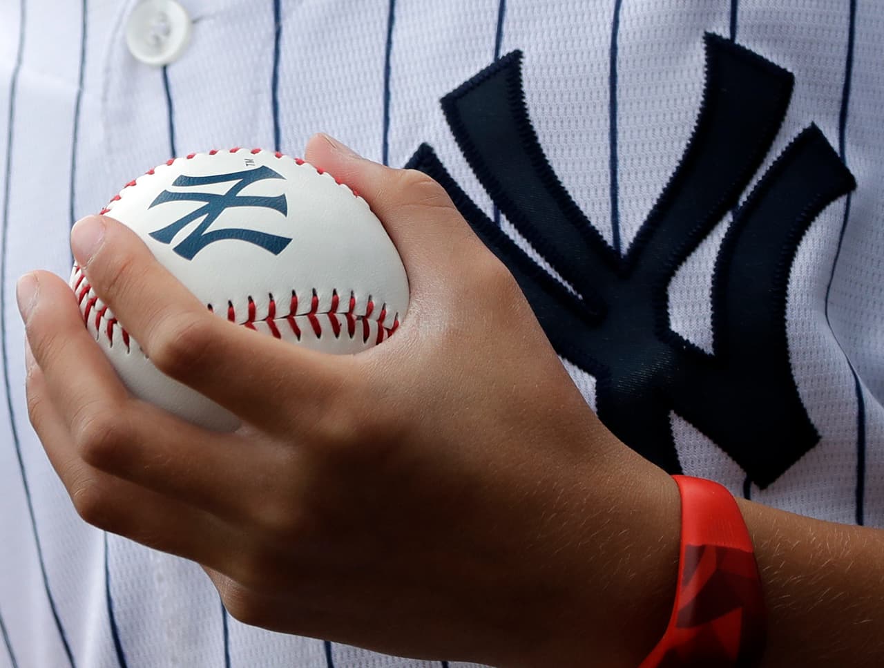 Su objetivo es crear un millón de máscaras en las siguientes semanas.