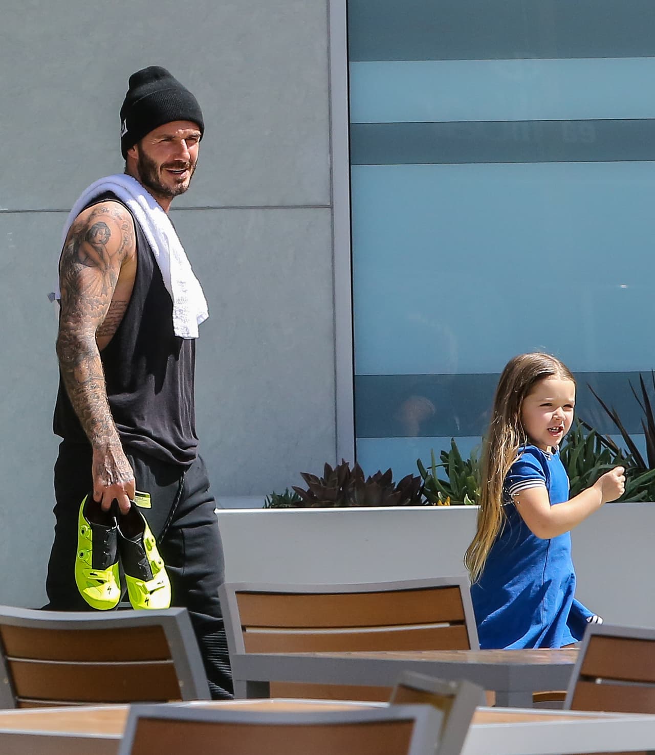 Harper estaba muy risueña.