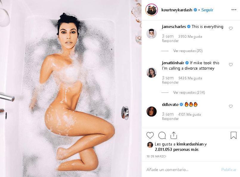 Pero Khloe no es la única que ha caído en los excesos del Photoshop. El 18 de marzo pasado su hermana 
<b><a href="https://www.univision.com/temas/kourtney-kardashian" target="_blank">Kourtney Kardashian</a></b> publicó esta imagen donde es visible que una pierna es más larga que otra y que las dimensiones no coinciden.