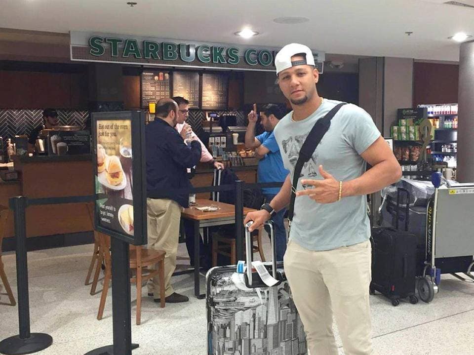 Los hermanos Gourriel llegaron a Miami, según un portal de béisbol