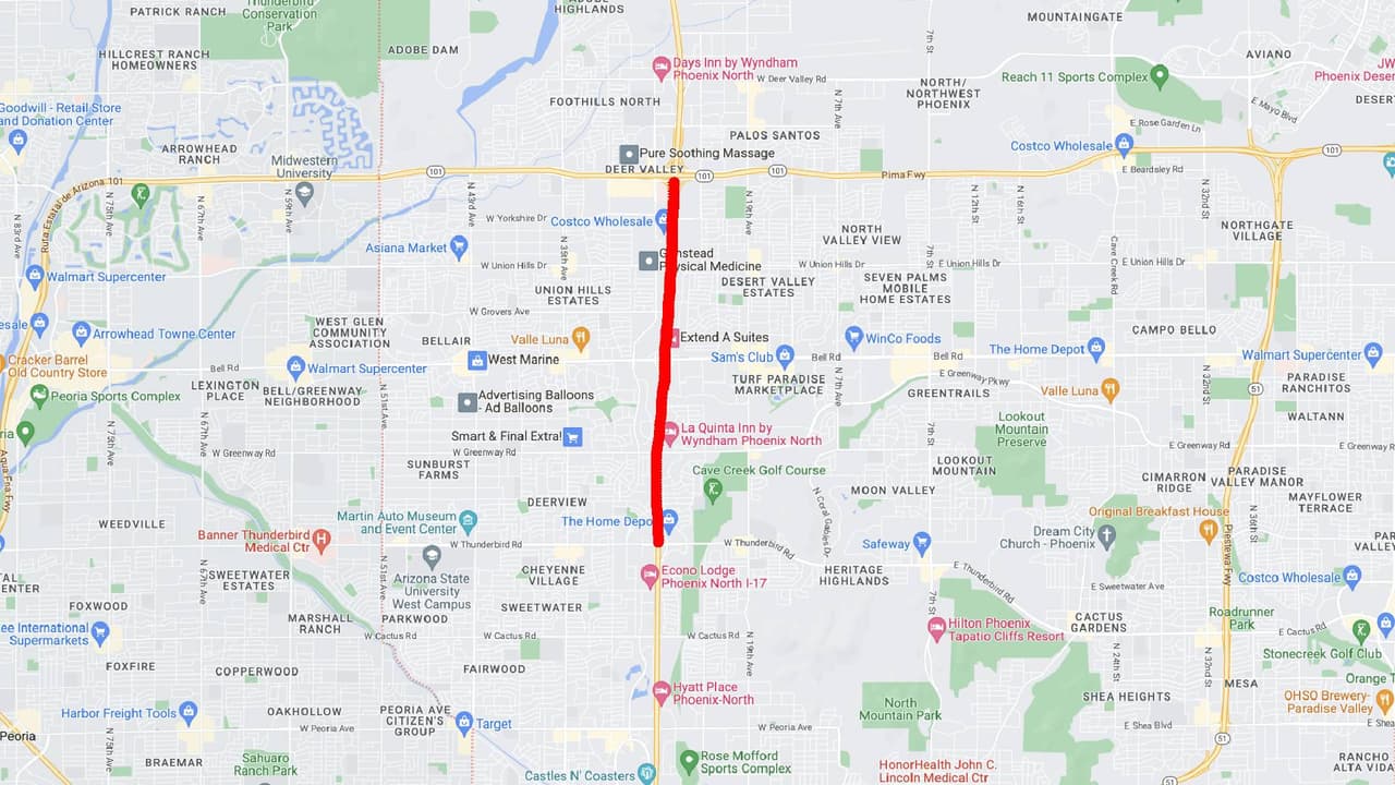 <b>Interestatal 17</b>
<br>La Interestatal 17 en dirección norte cerrará entre Thunderbird Road y Loop 101 al norte de Phoenix desde las 9 p.m. de este viernes hasta las 5 a.m. del lunes.
<br>
<br>Las rampas de acceso a la I-17 en dirección norte en Dunlap Avenue, Peoria Avenue y Cactus Road también estarán cerradas. Ambas rampas del Loop 101 hacia la I-17 en dirección norte estarán abiertas. 
<br>
<br>
<b>Rutas alternas</b>
<br>Considere usar la ruta estatal 51 en dirección norte hasta el Loop 101 en dirección oeste en el norte de Phoenix para llegar a la I-17. Los conductores en la I-17 también pueden salir antes del cierre y desviarse en las avenidas 19 o 35 en dirección norte.