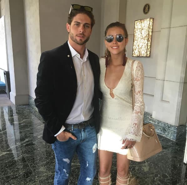 Por eso viajaron a Los Ángeles para promover la novela y agradecer al público su apoyo incondicional.