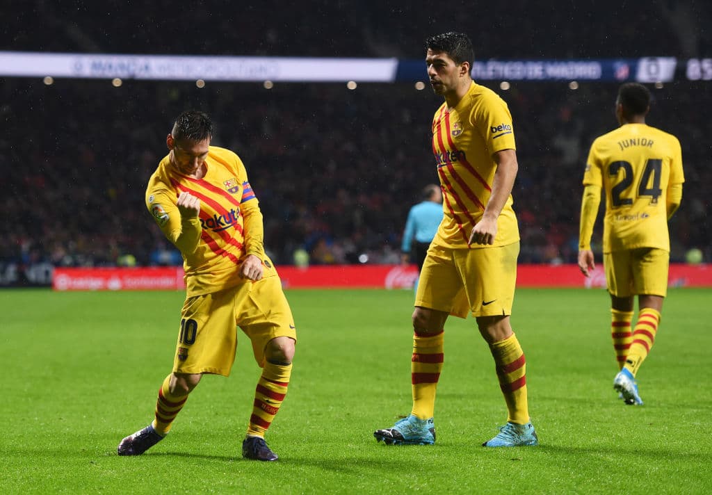 Leo Messi festeja el gol del triunfo tras poner su disparo en una esquina de la portería del Atleti.