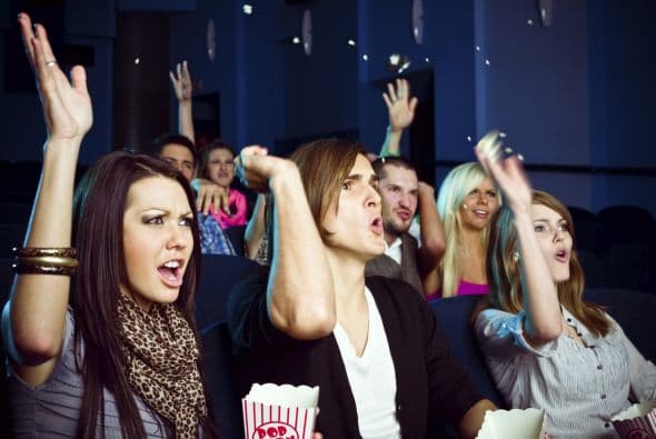La gente no paga la entrada para ver cómo haces el saludo del sol.