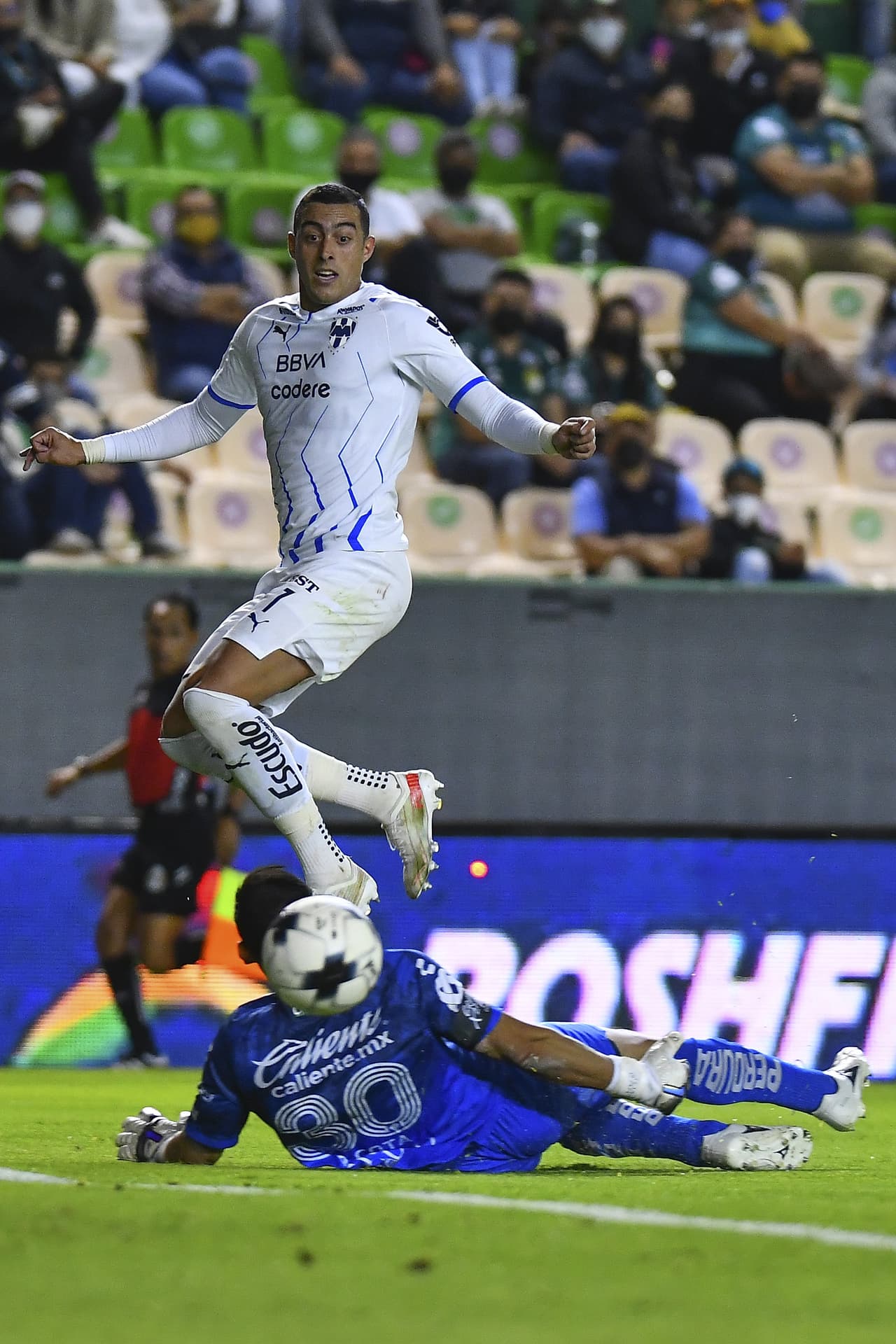 Funes Mori falló una oportunidad muy clara de abrir el marcador.