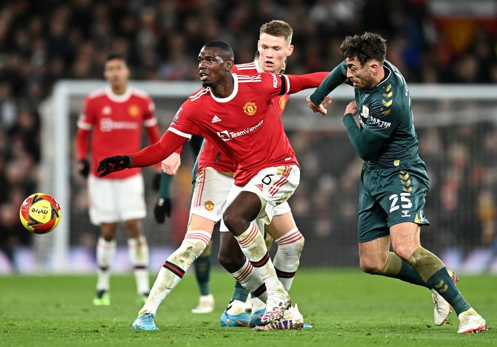 Al United le psan los penales y con un resultado de 7-8 en los penales, Middlesbrough da la sopresa de la semana y le pegan al Manchester United en Old Trafford.