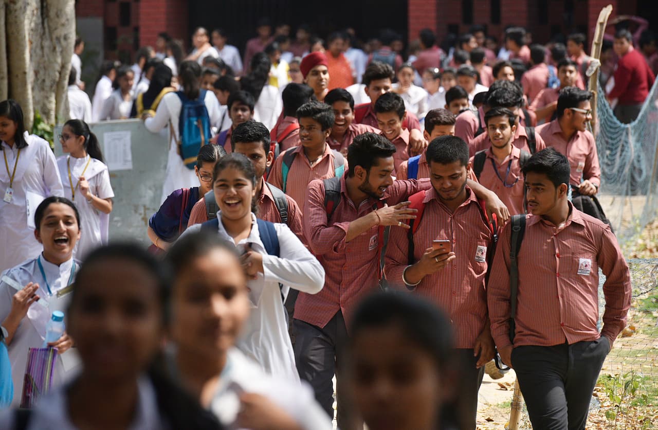 El caso de 19 estudiantes que se suicidaron al conocer el resultado de su examen final