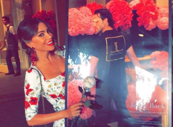 Sofía Vergara se lleva a casa los arreglos florales del hotel Four Seasons