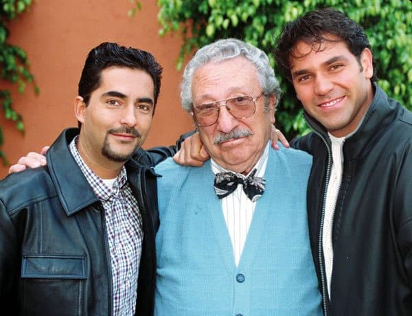 <b>Luis Gimeno</b> fue maestro de varios actores que ahora son grandes estrellas, entre ellos 
<b><a href="http://www.univision.com/temas/raul-araiza">Raúl Araiza</a></b> y 
<b><a href="http://www.univision.com/temas/valentino-lanus">Valentino Lanús</a></b>.
