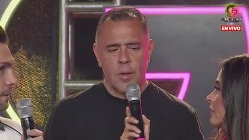 ¡Traz! Producción deja TEMBLANDO a Nicola y Gina cn su reto de ALTURA