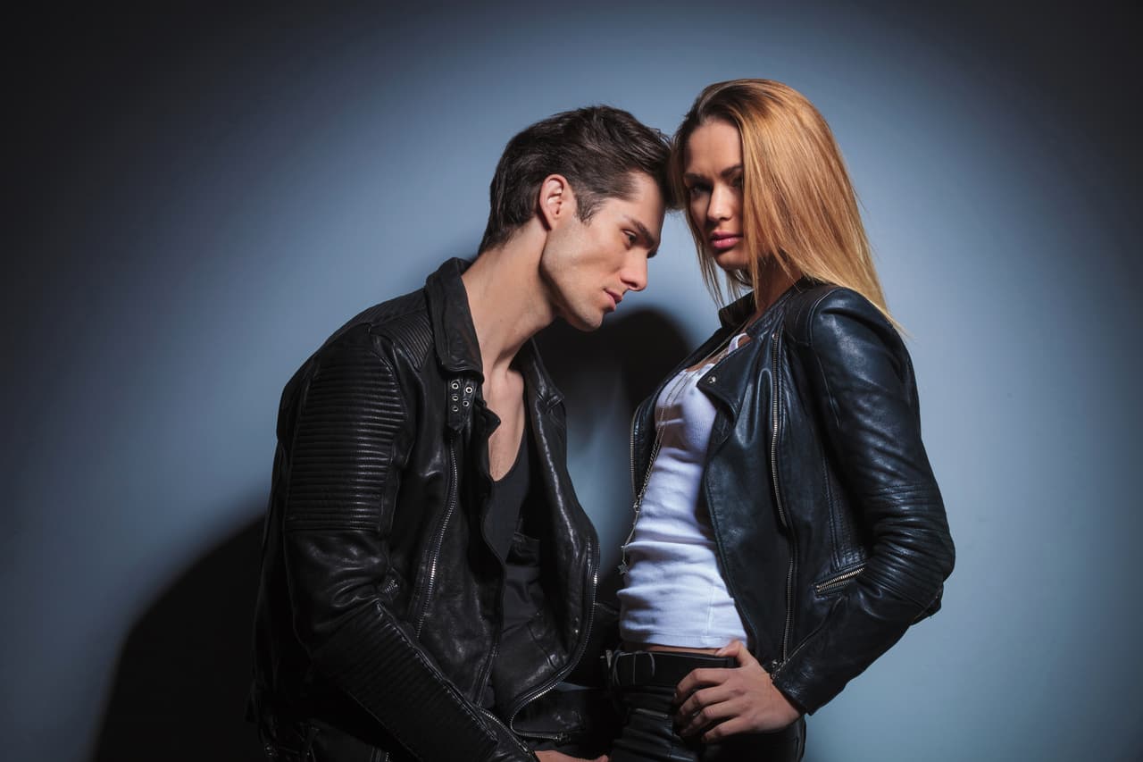 Tu regente, el planeta Mercurio, estará en tránsito directo durante todo el mes de Piscis. Afortunadamente tu intuición estará en alza y podrás salir airosamente de cualquier situación que surja de forma inesperada, sobre todo en el amor puesto que te percatarás inmediatamente de quien es veraz y quien miente.