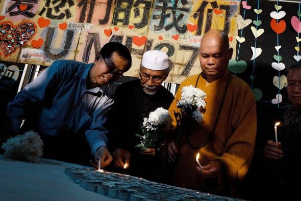 Varios lloraron. “Estamos aquí llenos de tristeza y urgencia”.