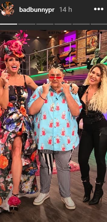 Fue de esta manera que 
<a href="https://www.univision.com/shows/el-gordo-y-la-flaca/mira-la-audaz-manera-de-bad-bunny-para-esquivar-una-comprometedora-pregunta-que-le-hizo-clarissa-molina-video">Bad Bunny</a> le hizo saber a Rauly que sí vio su caracterización.