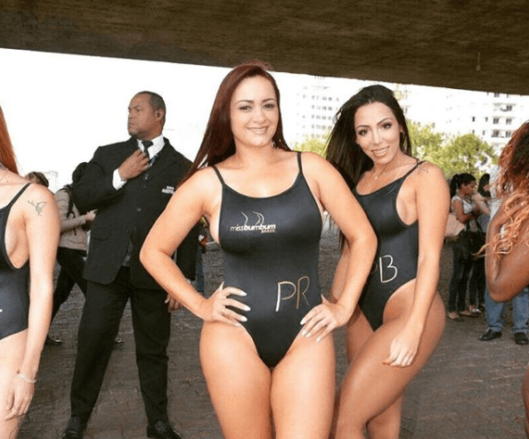 La mujer que se corona como la ganadora recibe 50,000 reales, es decir, aproximadamente 22,000 dólares. Además, este hecho la convierte en toda una celebridad en Brasil.