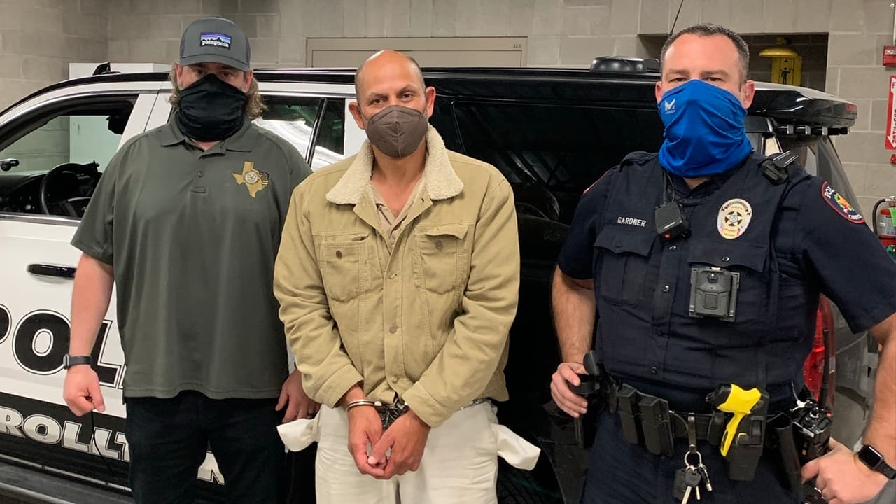 Policía de Carrollton captura a fugitivo acusado de asesinato