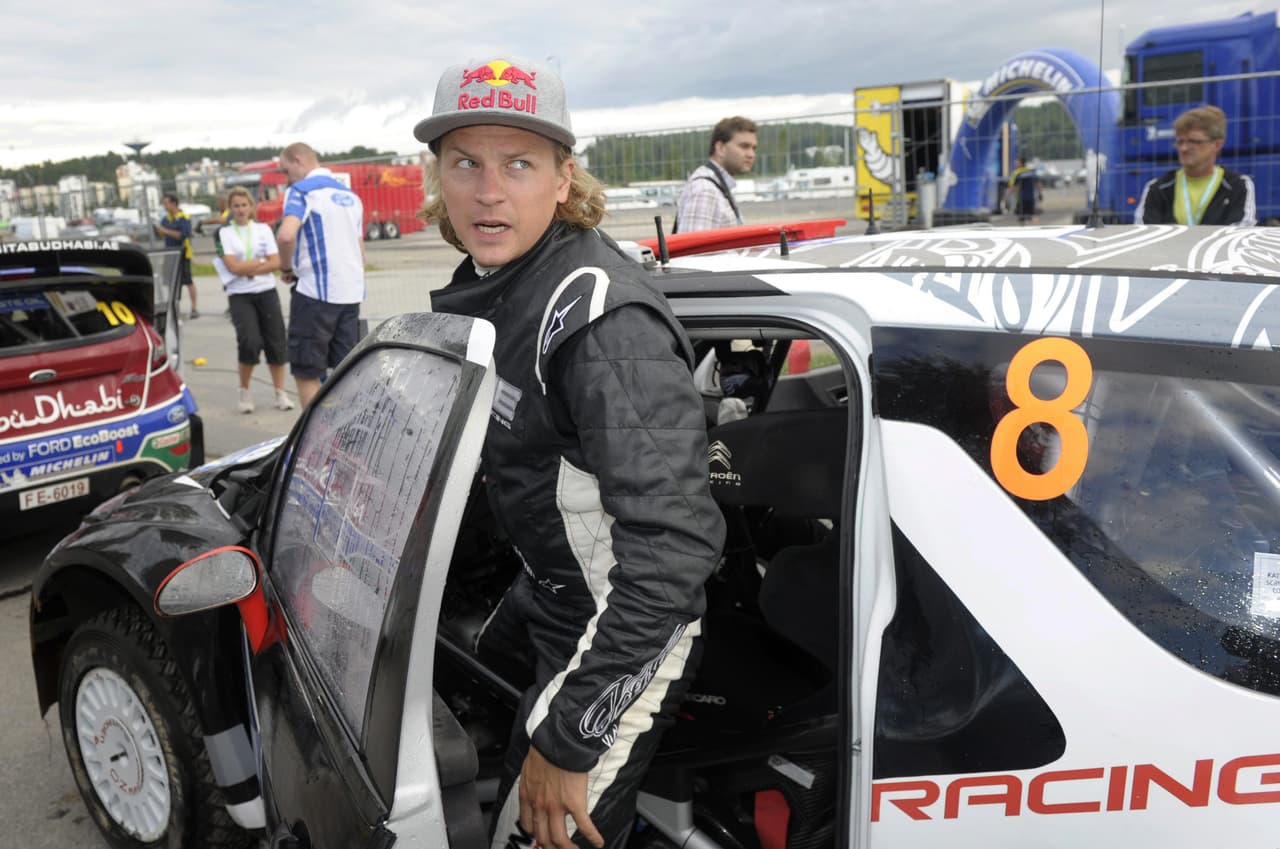 No obstante, Raikkonen cambió durante un tiempo la precisión y las pistas por los terrenos difíciles del rally, donde no tuvo un paso tan exitoso.