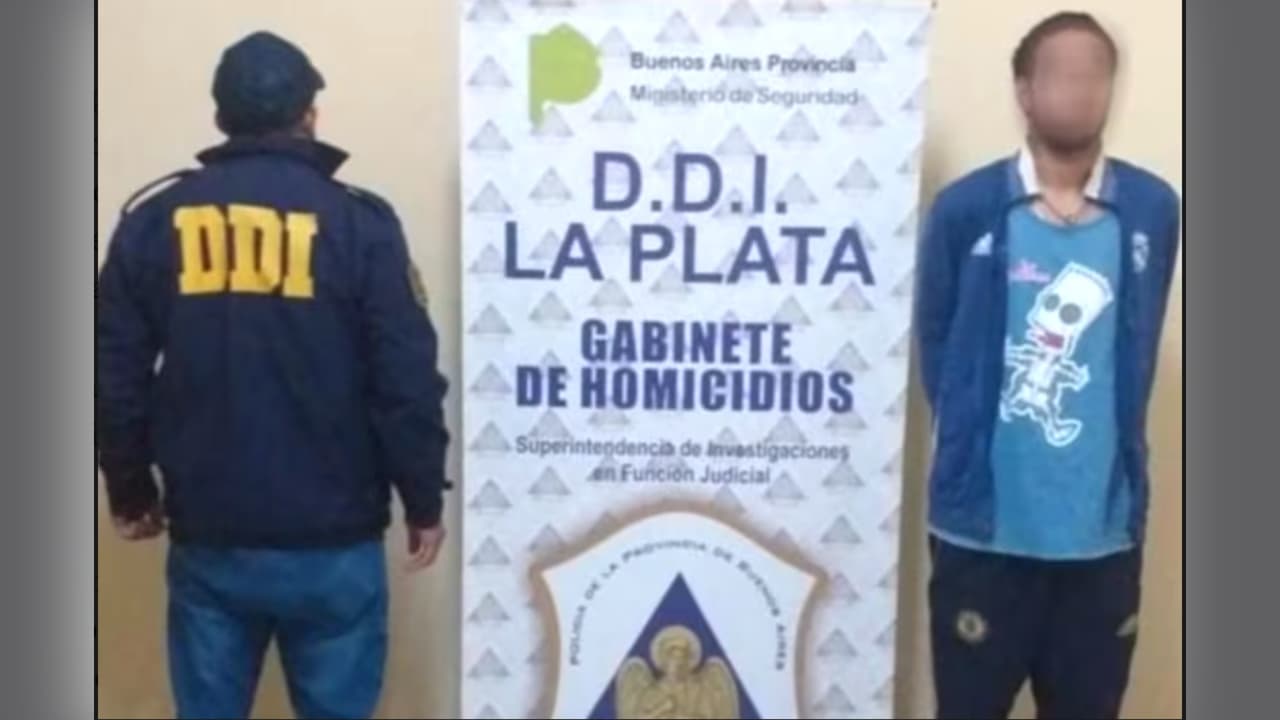 Cayó de un tercer piso y estuvo más de un mes en coma. Cuando despertó, acusó a su novio de haberla empujado