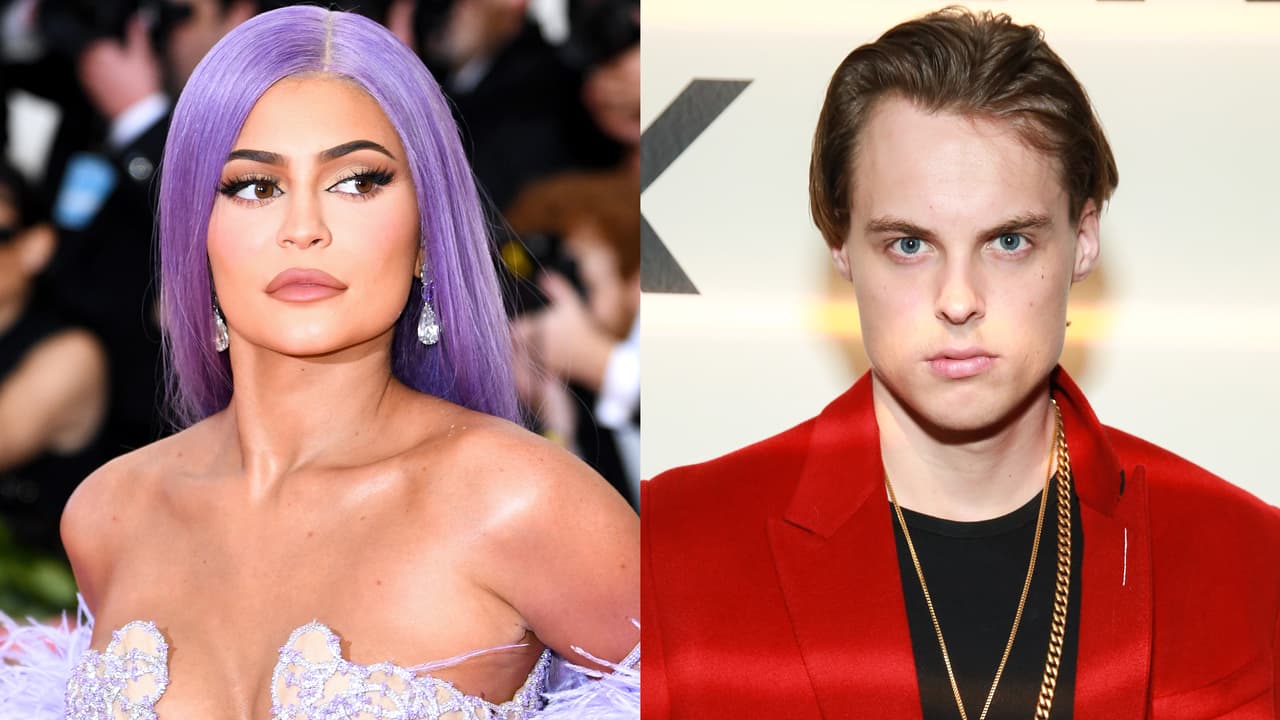 <b>Kylie Jenner, la mujer multimillonaria más joven según la revista <a href="https://www.forbes.com/billionaires/#6830855a251c" target="_blank">Forbes</a>, tiene 21 años y 1,000 millones de dólares. Gustav Magnar Witzoe, el hombre multimillonario más joven, tiene 24 años y 3,000 millones de dólares. </b>La menor del clan Kardashian Jenner hizo su propia fortuna gracias a su exitosa compañía de cosméticos, mientras que el joven noruego construyó su riqueza en el negocio de las granjas de salmón.