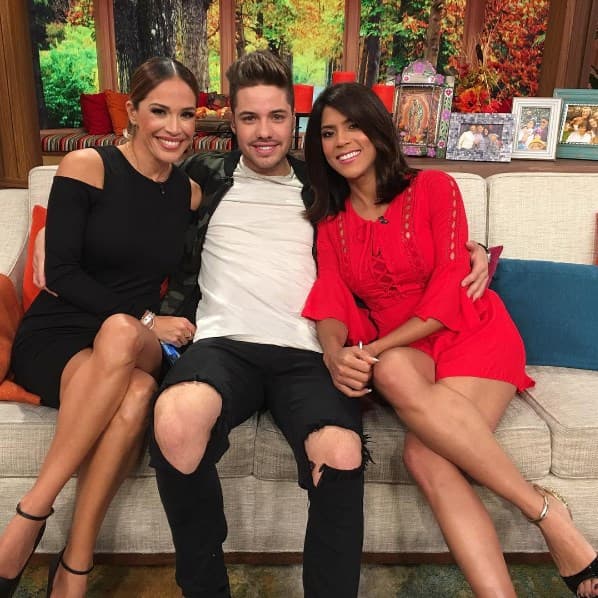 Nada mejor para arrancar la semana que con las bellas sonrisas de quienes forman parte de la gran familia de Despierta América.