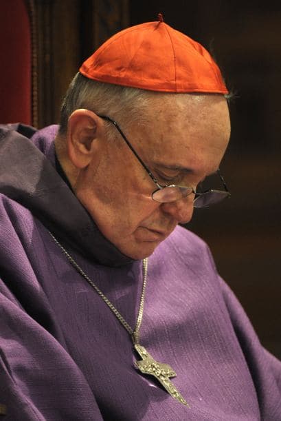 Indignado, llamó al ministro del Interior para pedirle que diera instrucciones para que los agentes diferenciaran entre activistas y ahorradores que reclamaban por sus derechos.