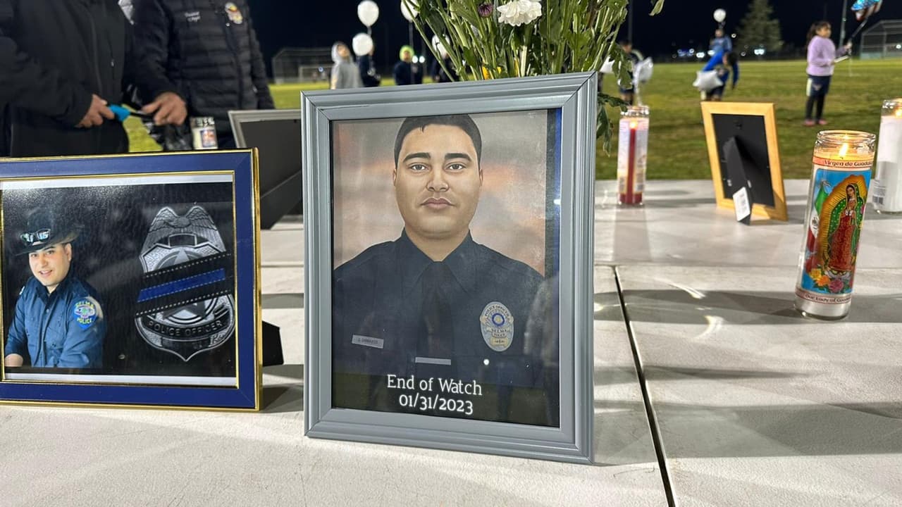 Con fotos, oraciones y velas recordaron al oficial caído en Selma.