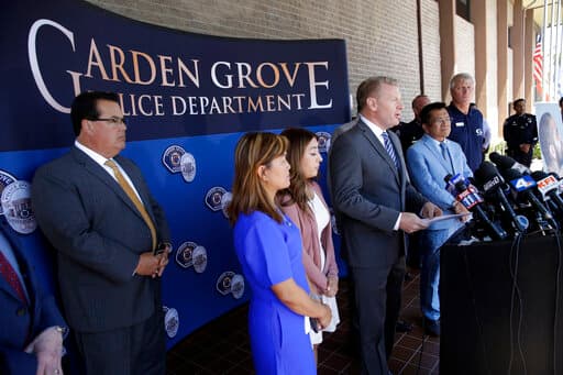 <b>“Esta persona debería haber estado en prisión y no tener permitido estar en nuestra comunidad por haber cometiendo estos actos violentos”</b>, dijo DaRe.
<br>