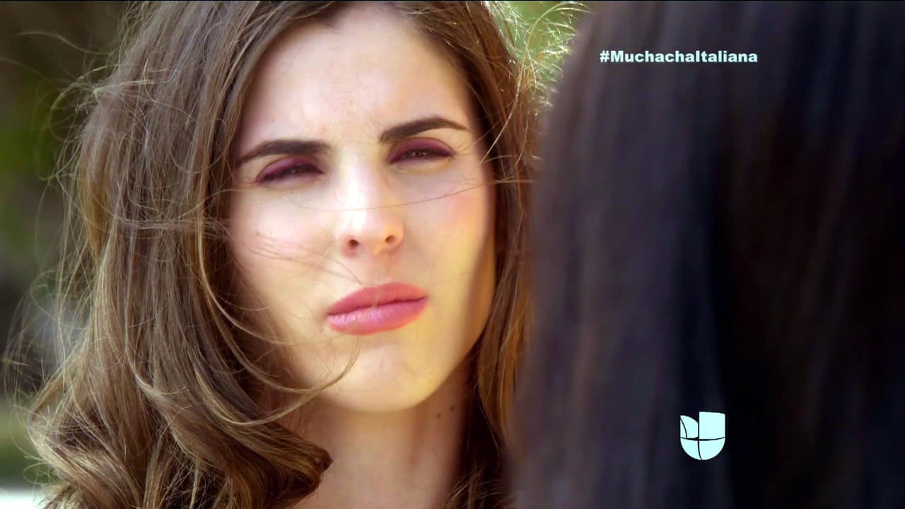 ¿Por qué la tratas así Roxana? Ella siempre ha querido lo mejor para ti.