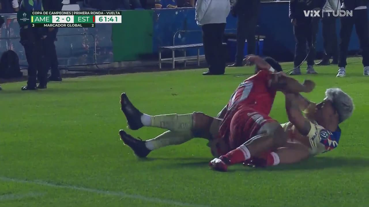 ¡Se calentaron lo ánimos! Chicote y Medina provocan la bronca