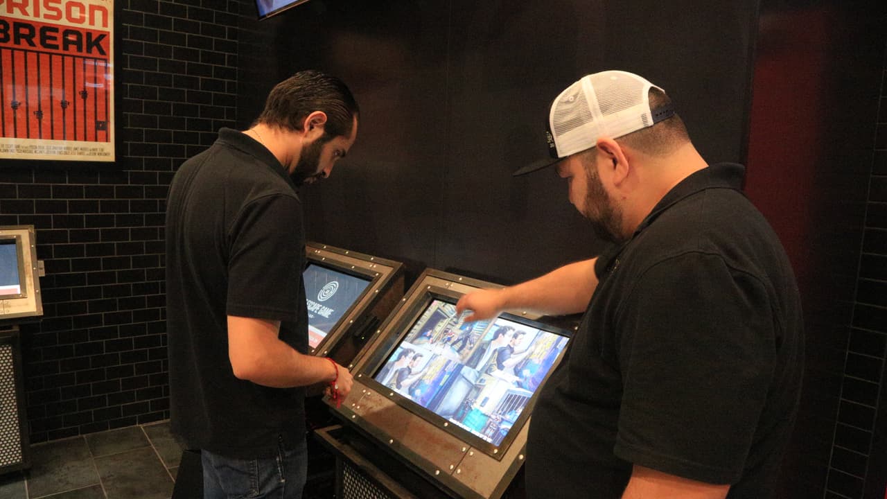 Los tres locutores se fueron a las calles de Dallas y tuvieron la oportunidad de conocer algunos de sus seguidores.