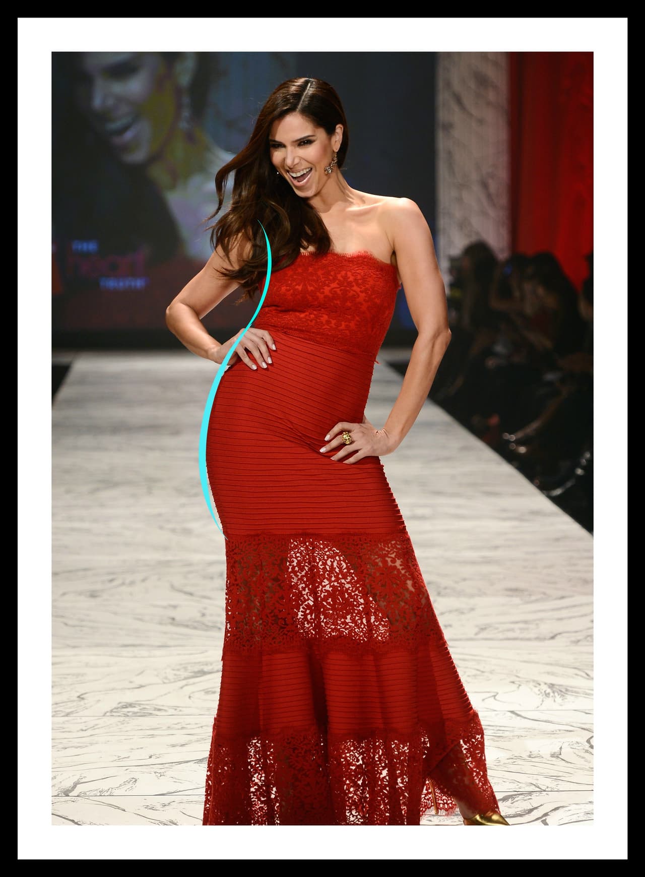 Roselyn Sánchez no podía faltar, ya que además de que será conductora de Latin GRAMMY en esta edición, ella es bellísima y tiene un cuerpo que le ha costado muchos años de ejercicio.