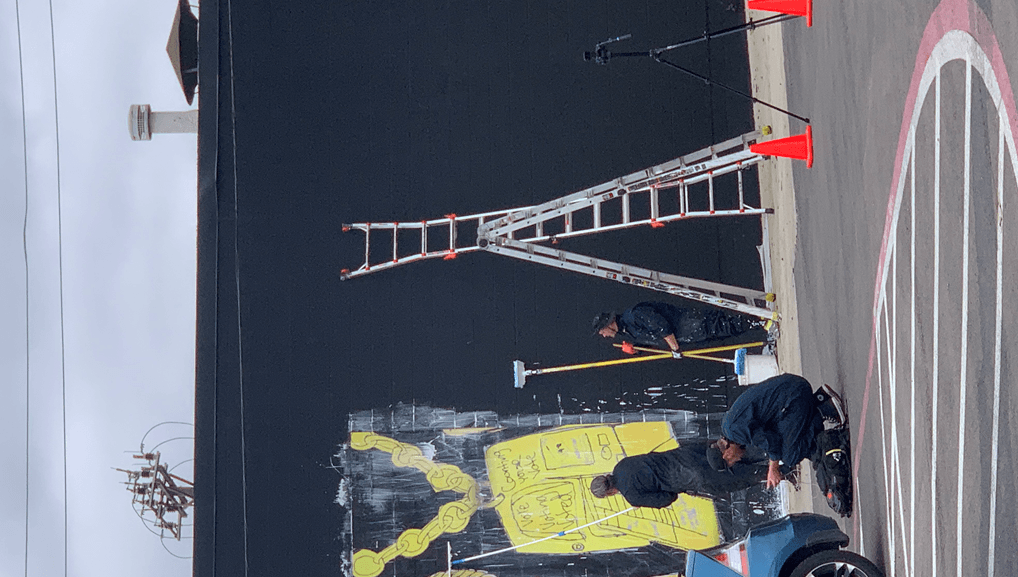 Desde el pasado 7 de septiembre y hasta el 5 de Octubre, están presentes en diez ciudades del país: Fort Worth, San Diego, Los Angeles, Colorado Springs, Birmingham, Atlanta, Miami, Philadelphia, Bronx y Detroit, para promover este esfuerzo de comunicación e información; Pegan enormes murales temporales interactivos en áreas donde se tiene registro de poca participación electoral.