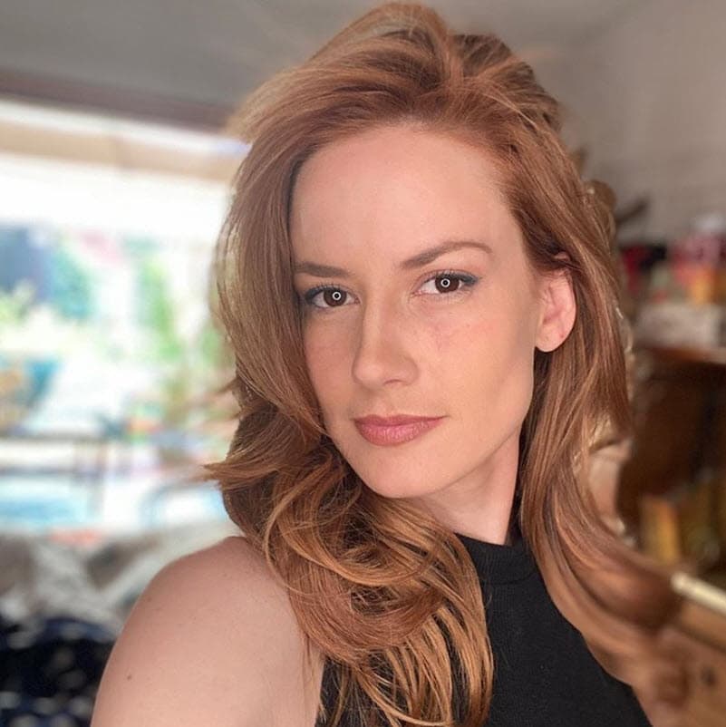 Dicho proyecto significaba el primer protagónico de la actriz, quien se había caracterizado por encarnar a las villanas de telenovelas como 'Que te perdone Dios', 'En nombre del amor' y 'Abismo de pasión'.