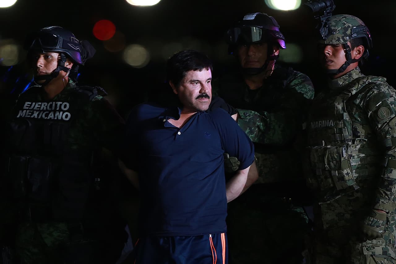 Abogado de "El Chapo" es clave para conocer pagos a políticos, dice hija del narco