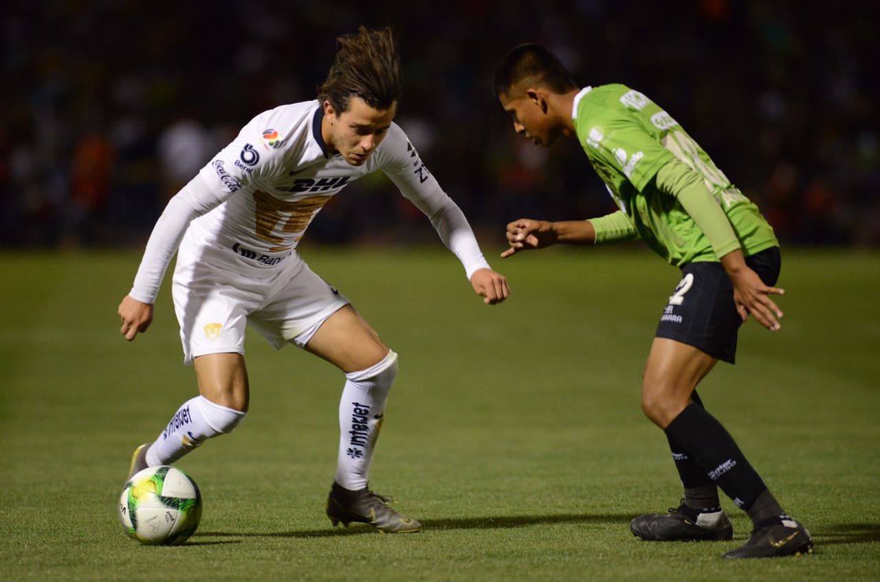 Pumas no estaba preparado para enfrentar a un rival que salió revolucionado desde el vestidor, y eso se notó en el primer cuarto de hora del cotejo.