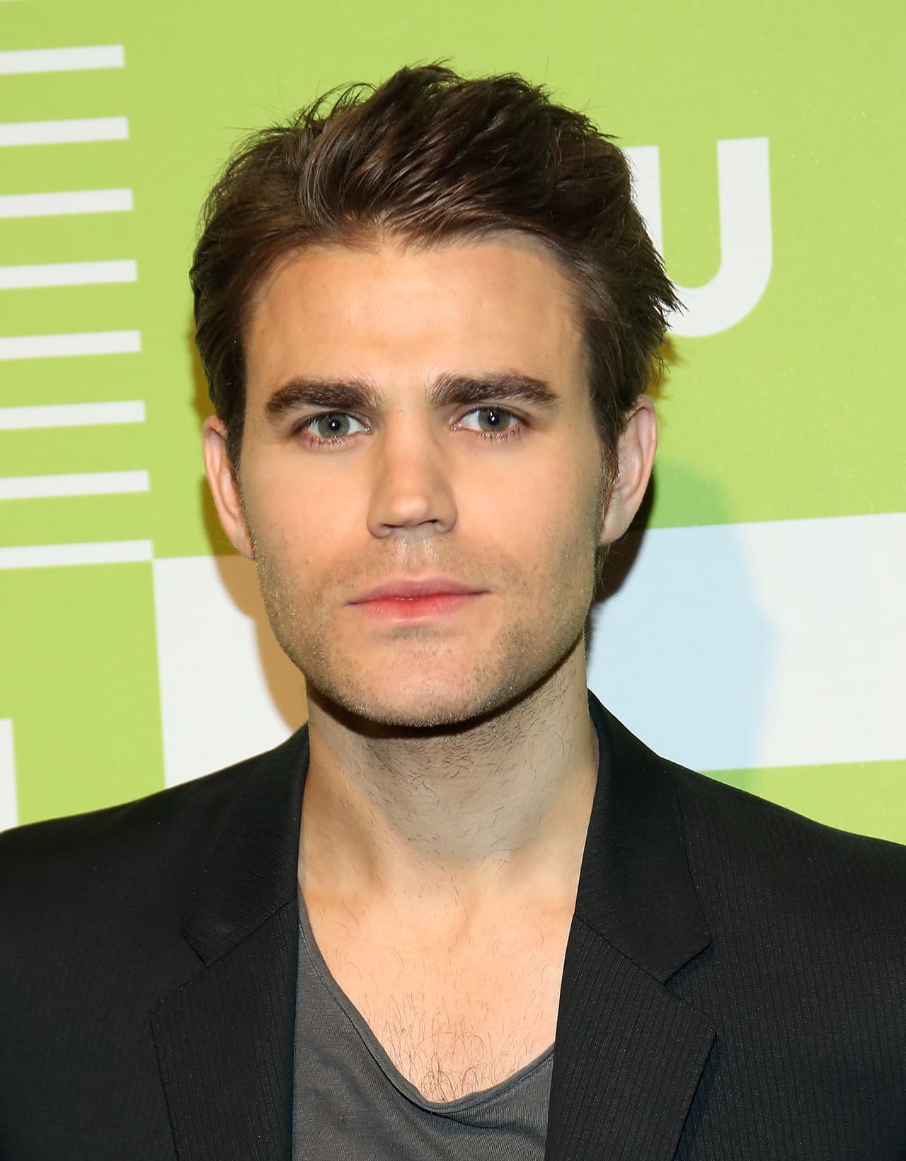 En la televisión también se han hecho de mucha fama ciertos vampiros. Uno de ellos es Stefan Salvatore (Paul Wesley), quien tiene nada más 162 años de edad en 'The Vampire Diaries'.