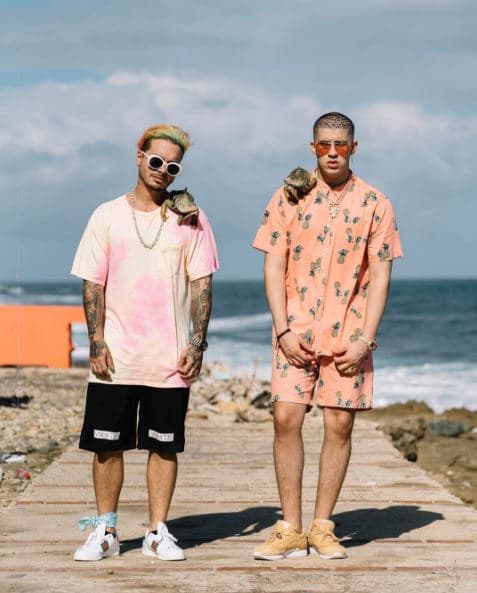 Qué tal J Balvin gozando de las maravillas de Puerto Rico al lado de Bad Bunny.