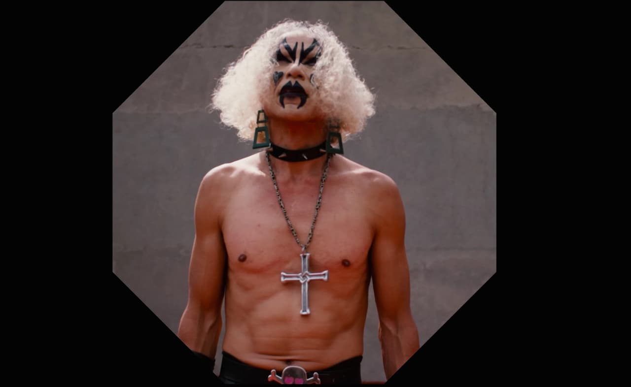 El Muertho de Tijuana es un 'Viejo decrépito' que hace música del infierno