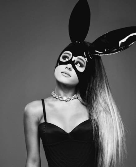 Su evolución ha sido constante, pero acertó cambiando de look. Mira cómo esta cantante se ha transformado a lo largo de los años.