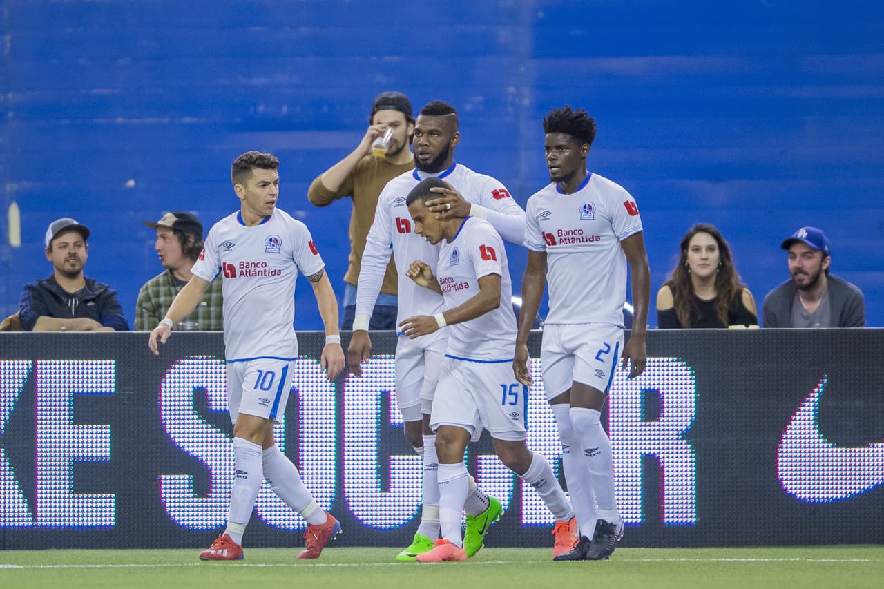 Con goles de J.R.B, Ramirez y Jerry Bengston, Olimpia le pega al Montreal y se van a casa con una cómoda ventaja.