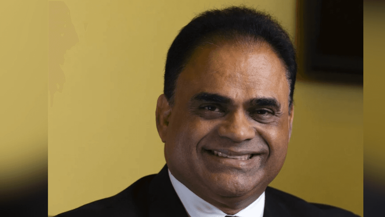 Demócrata texano KP George intenta cambiar de partido; republicanos se deslindan de él