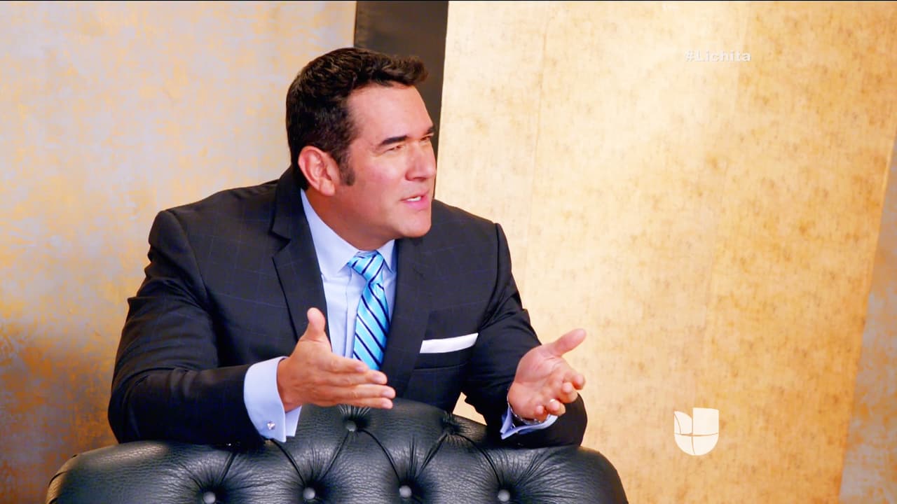 Don Augusto tiene muchas dudas.