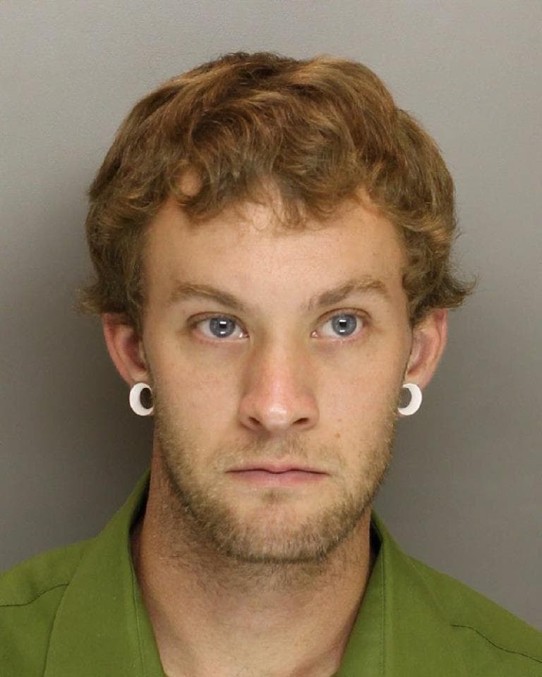 Un padre mató a su hija de cuatro meses a golpes porque era 'quisquillosa'