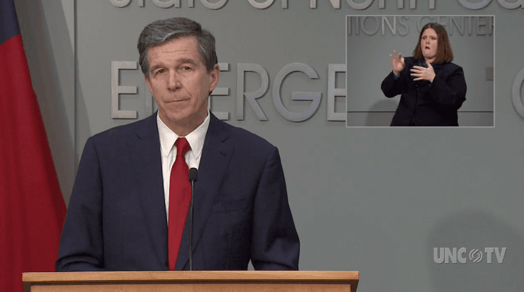 Inicia la primera fase de la reapertura económica en Carolina del Norte tras crisis del coronavirus