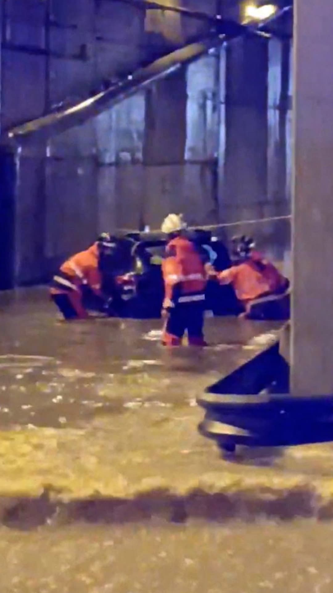 Valencia y Barcelona bajo el agua