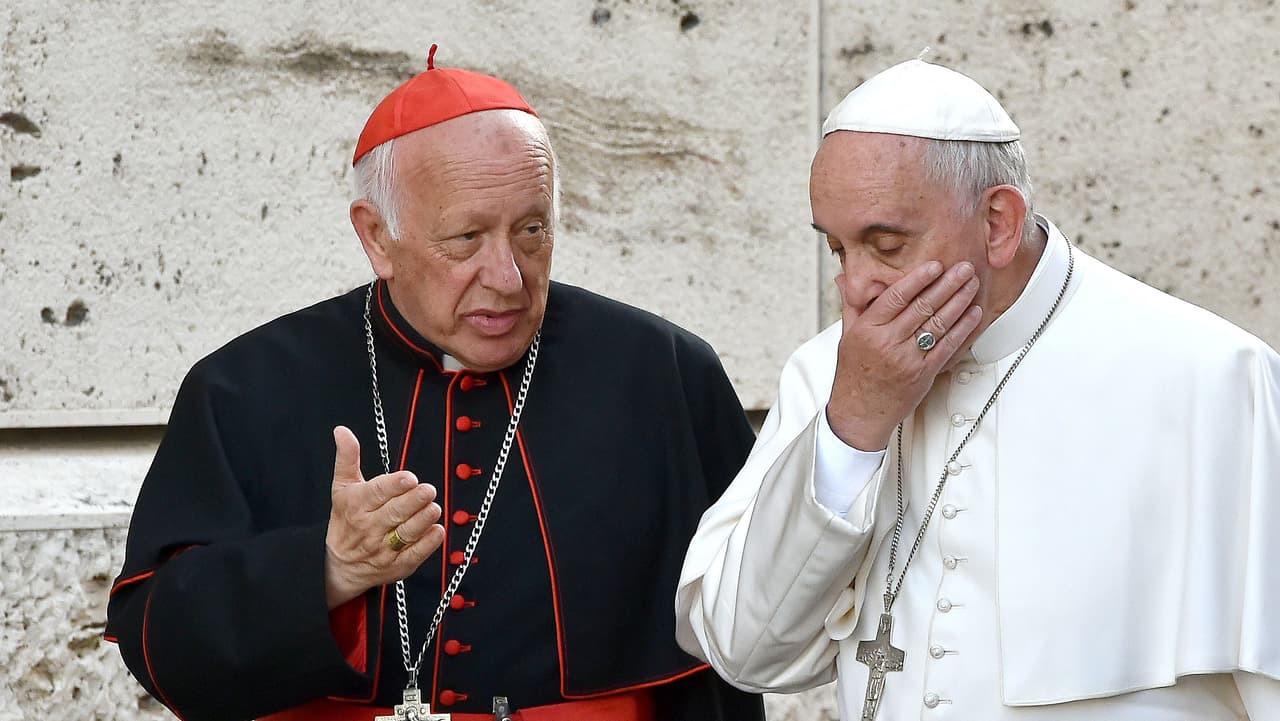 Víctimas chilenas de abusos piden cuentas al Papa sobre obispo acusado de encubrimiento