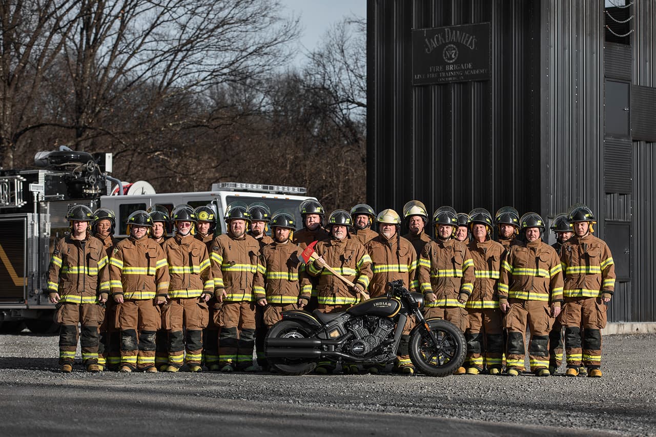 Esta es la tercera motocicleta desde 2016 que rinde homenaje al Jack Daniel’s Fire Brigade (cuerpo de bomberos voluntarios de la destiladora).