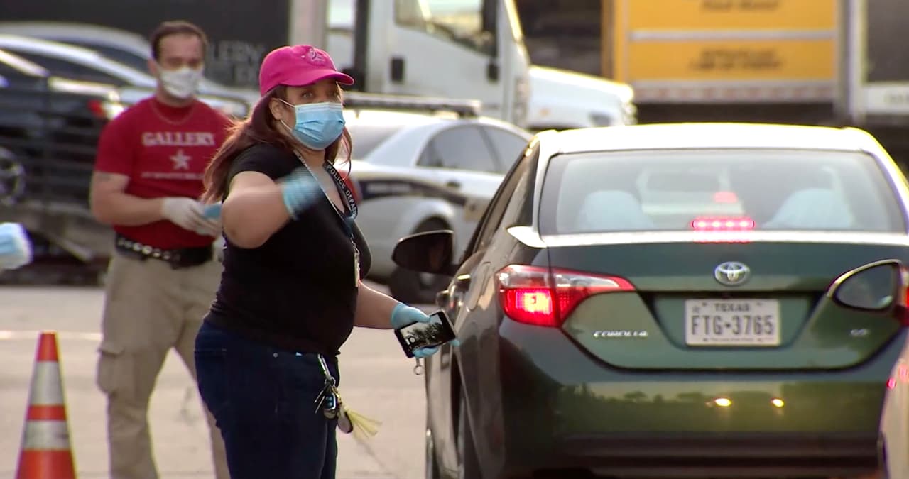 Las personas que no cumplan con la orden podrían recibir una multa de hasta 1,000 dólares.