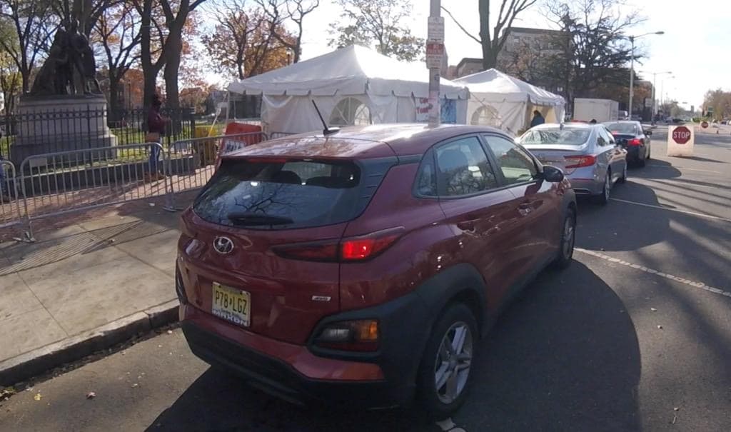 Centros de pruebas de coronavirus por carro del condado Bergen en Nueva Jersey.