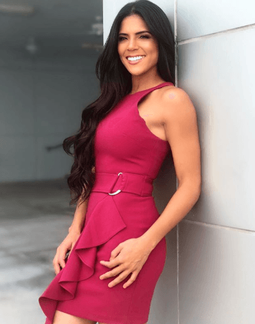 Las mismas que aparecen junto a sus looks del dia y con las que refleja al mismo tiempo su estado de ánimo.