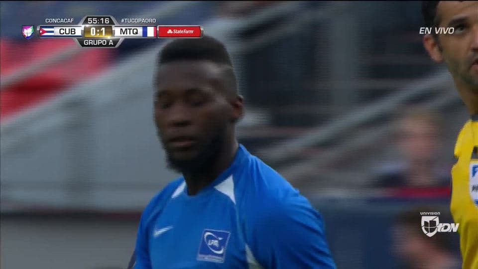 Tiro desviado de Mickaël Biron